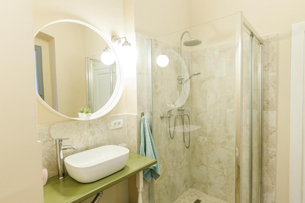 Beautiful Apartment In Heart Of Historical Center Timisoara Exterior photo